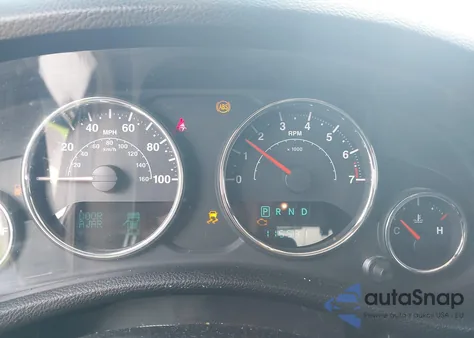 2014 Jeep Wrangler Unlimited Sahara z USA, uszkodzony, nr VIN 1C4HJWEG7EL272964